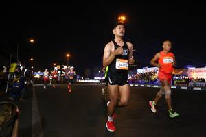 BIB: 34204, 21063
                            <button type="button" onclick="openModal(23015156)" class="btn btn-primary btn-sm float-right btn-popup" data-toggle="modal" data-target=".modal-high-quality">
                        <i class="fas fa-shopping-cart"></i> Add to Cart
                    </button>
                                            <button type="button" onclick="isThisMe(23015156, true)" class="btn btn-success btn-sm float-right btn-popup btn-isme hidden" data-toggle="tooltip" data-placement="bottom" title="นี่คือรูปของคุณใช่ไหม คลิกที่นี่เพื่อเอาเข้าอัลบั้ม">
                        <i class="fas fa-plus"></i> Add to album
                    </button>
                    <button type="button" onclick="isThisMe(23015156, false)" class="btn btn-warning btn-sm float-right btn-popup btn-isnotme hidden">
                        <i class="fas fa-ban"></i> Remove from album
                    </button>